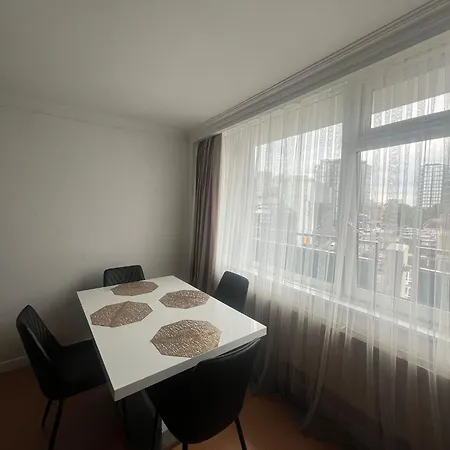 2 Bedroom Flat In Zone 1 East Central London With Parking Exterior photo
