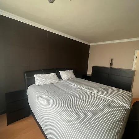 2 Bedroom Flat In Zone 1 East Central London With Parking Exterior photo